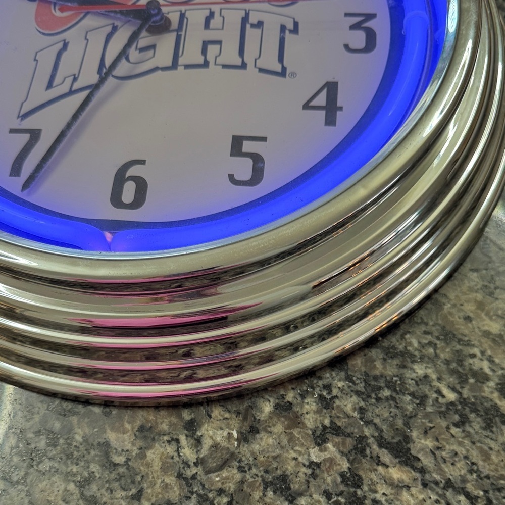 Coors light beer neon light Wall Clock Silver Accents - Picture 4 of 12